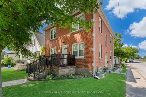 4077 Hickson Ave, Niagara Falls, ON, L2E3K1 | Card Image