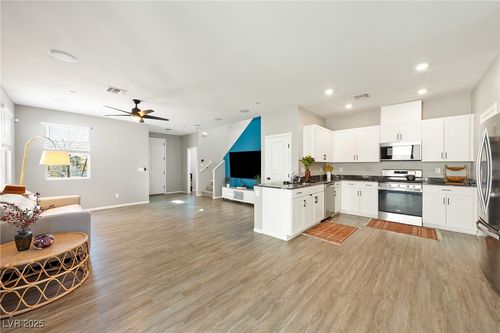 1023 Brilliant Meadow Ave, North Las Vegas, NV, 89086-1533 | Card Image