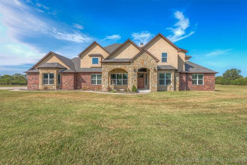 24138 S 4100 Rd, Claremore, OK, 74019-2213 | Card Image