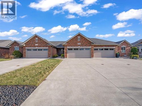 640 Commisso Cres, Lasalle, ON, N9H0C2 | Card Image