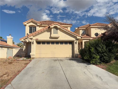 924 Carmel Shores Dr, Las Vegas, NV, 89128-2008 | Card Image