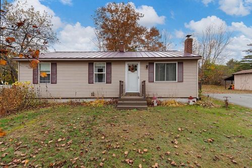 127 Barlen Street, Farmington, ME, 04938 | Card Image