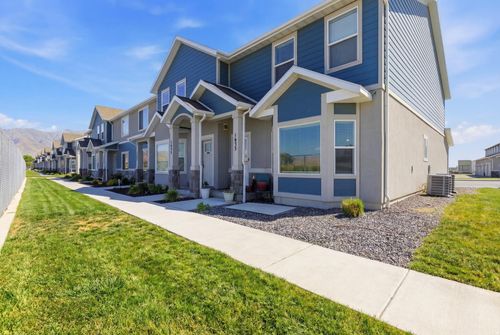 1637 E Talon Way, Eagle Mountain, UT, 84005-1201 | Card Image