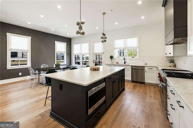 12 - 116 Lily Garden Pl, Townhouse with 4 bedrooms, 6 bathrooms and 3 parking in Alpharetta GA | Image 12