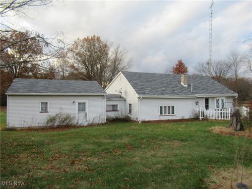 1445 Georgetown Damascus Rd, Beloit, OH, 44609-9493 | Card Image