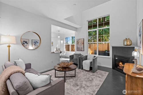 2-23214 Fitzgerald Rd, Bothell, WA, 98021-7269 | Card Image