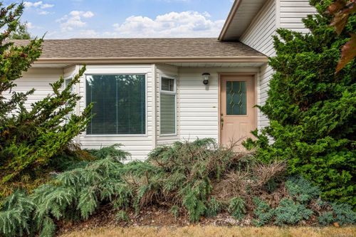 2120 Plover Crt, Comox, BC, V9M3P5 | Card Image