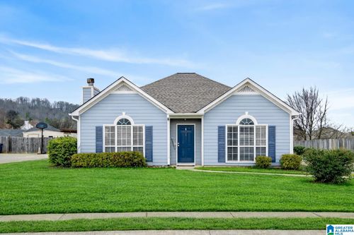 116 Stone Hill Cir, PELHAM, AL, 35124-3934 | Card Image