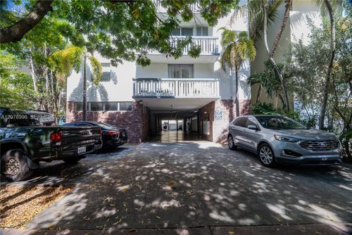 3c-921 Jefferson Ave, Miami Beach, FL, 33139-8494 | Card Image
