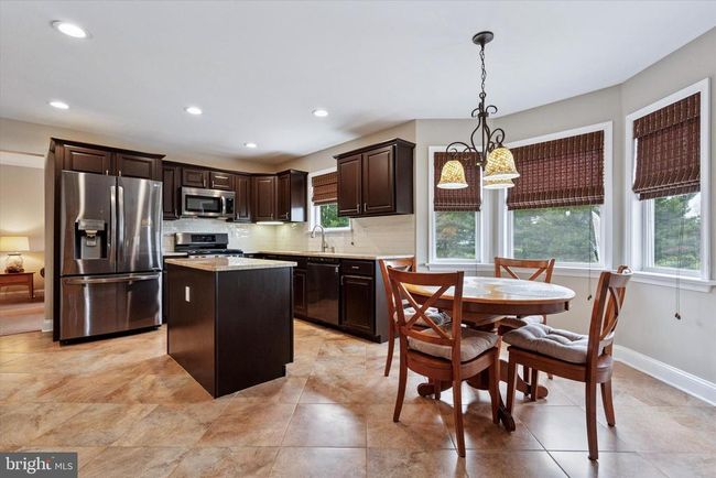 7 Galloping Brook Dr, House other with 4 bedrooms, 3 bathrooms and null parking in ALLENTOWN NJ | Image 13