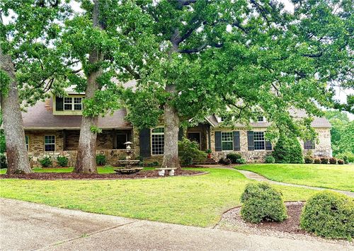 10822 Millstead Ln, Bentonville, AR, 72712-8057 | Card Image