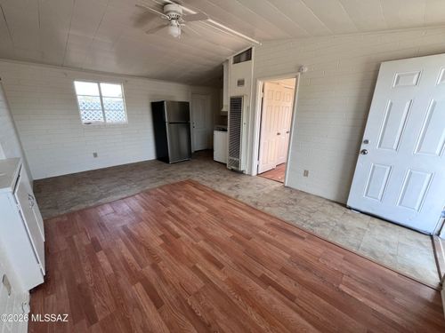 2528 N Fontana Ave, Tucson, AZ, 85705-4788 | Card Image