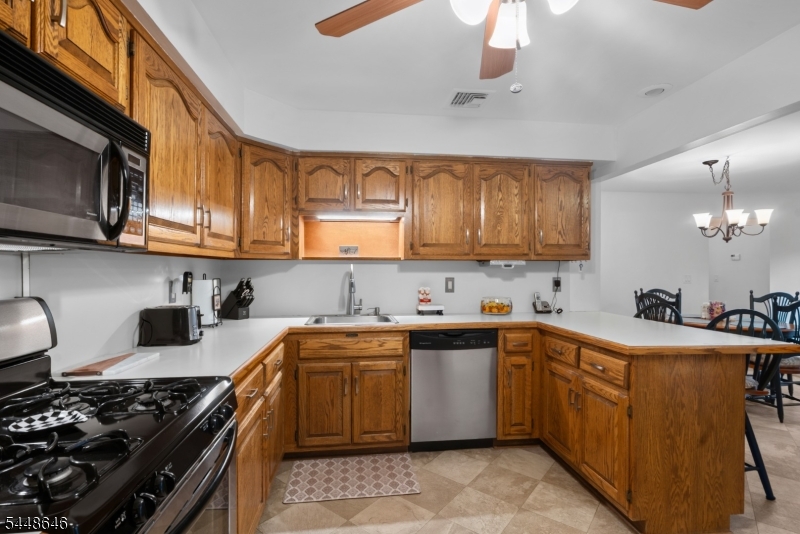 Residential in Clifton City 5