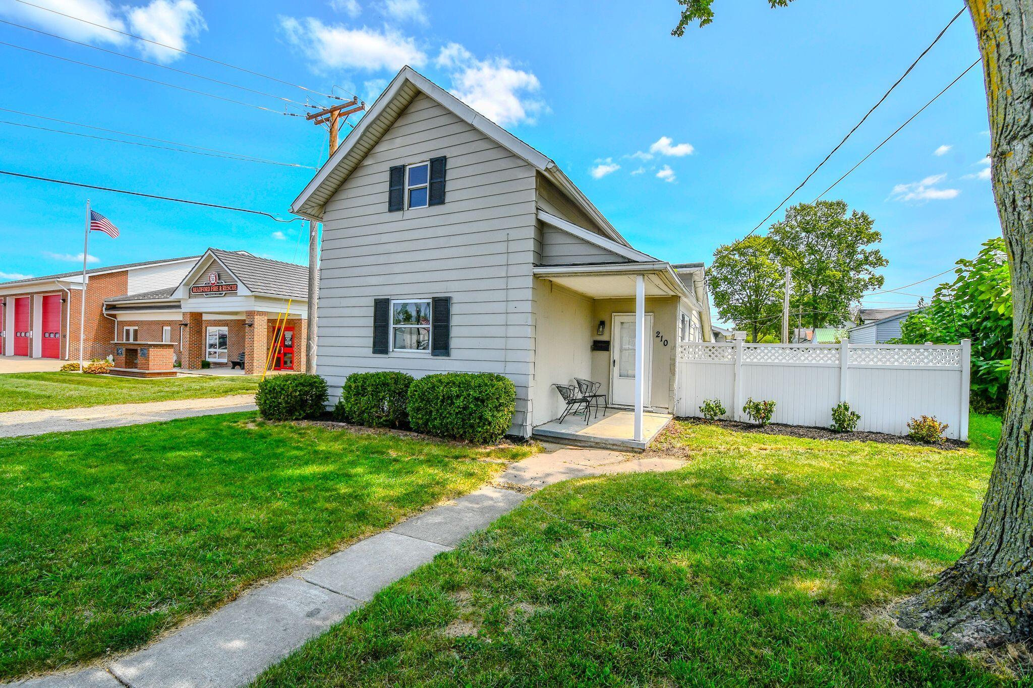 Miami Ave, Bradford, OH 45308