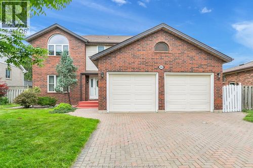 2862 Mangin Cres, Windsor, ON, N9E4K9 | Card Image