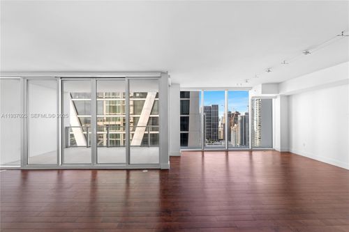 apt-4108-1040 Biscayne Blvd, Miami, FL, 33132-1733 | Card Image