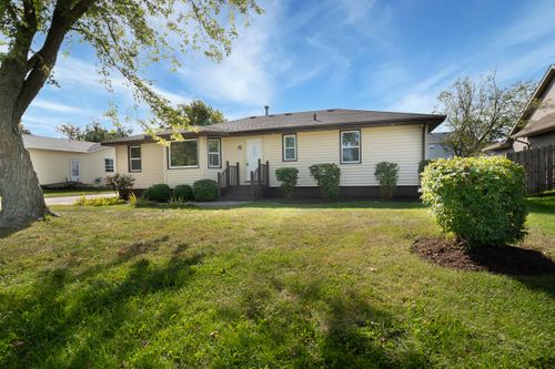 1857 Willow Rd, Twin Lakes, WI, 53181 | Card Image