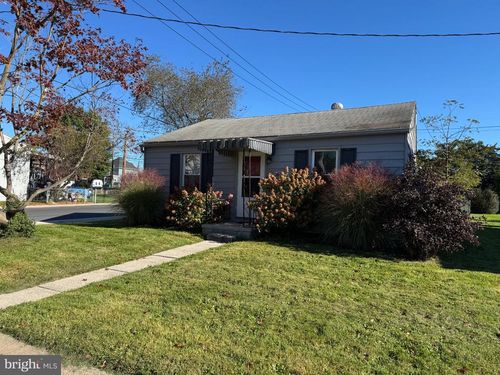 501 S Wayne Street, LEWISTOWN, PA, 17044 | Card Image