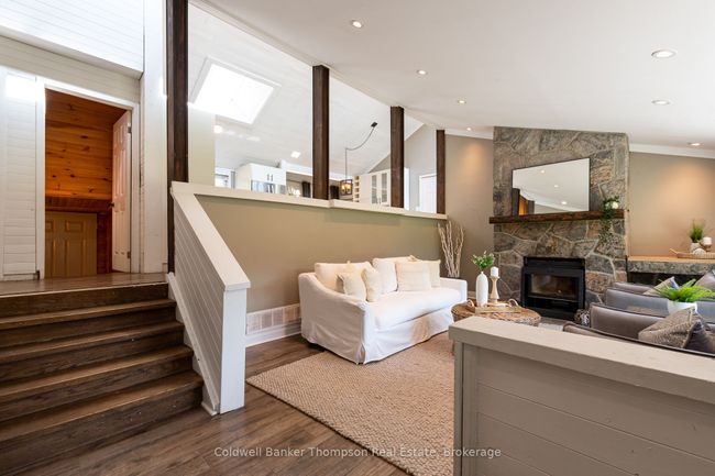 1049 Lawrence Pit Rd, House other with 4 bedrooms, 3 bathrooms and 6 parking in Utterson ON | Image 6