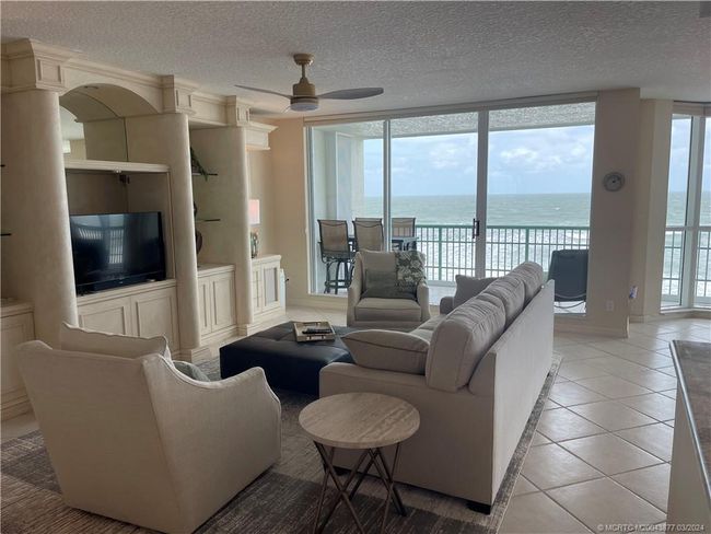 APT-303 - 8600 Ocean Dr, Condo with 3 bedrooms, 3 bathrooms and null parking in Jensen Beach FL | Image 14