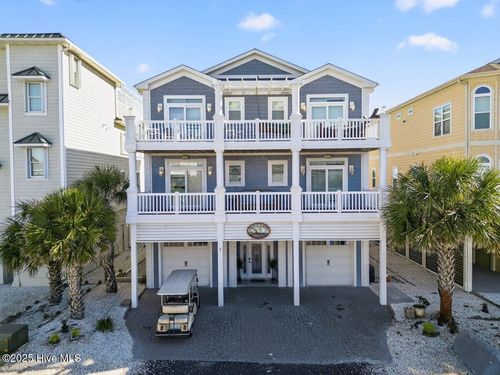 7 Coggeshall Dr W, Ocean Isle Beach, NC, 28469-7577 | Card Image