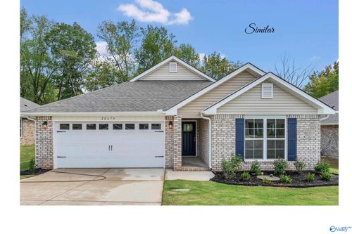 110 Sidney Ruth Dr, New Market, AL, 35761-7300 | Card Image