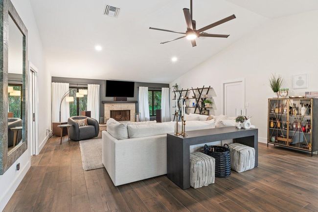 264 Deer Creek Woodlake Cir, House other with 4 bedrooms, 3 bathrooms and null parking in Deerfield Beach FL | Image 9