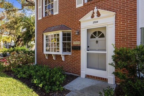 2924 Eagle Dr, Vero Beach, FL, 32963-1909 | Card Image