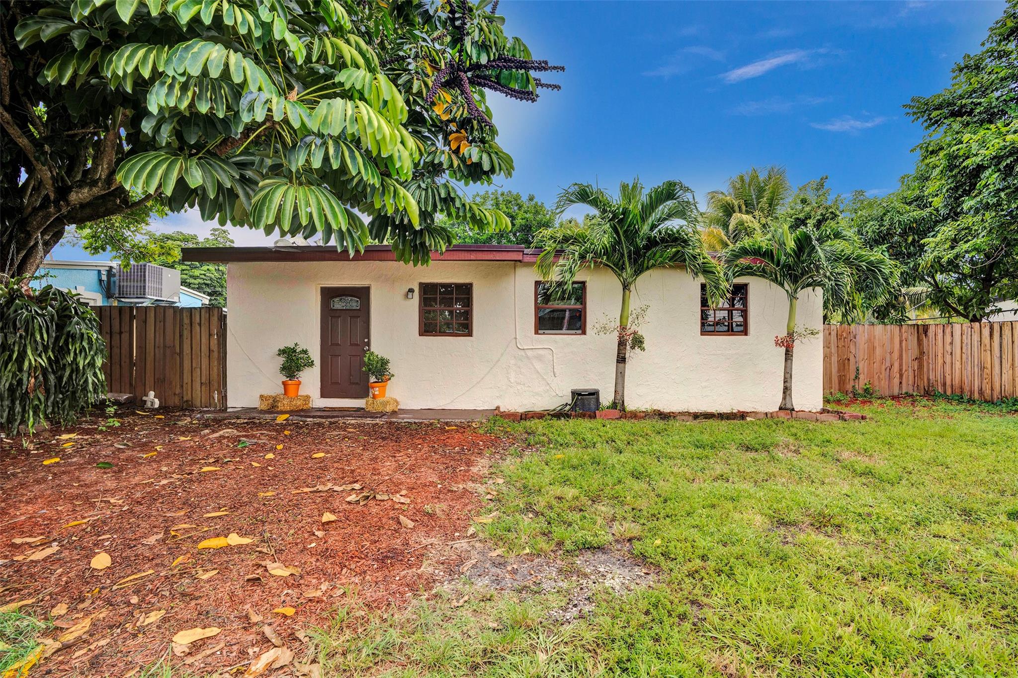 45th Ter, West Park, FL 33023