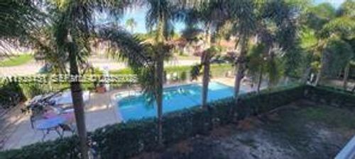 apt-208-1100 Ne 1st Ct, Hallandale Beach, FL, 33009-4459 | Card Image