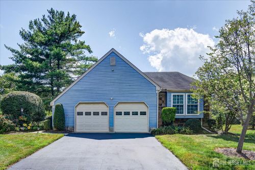 20 John Hancock Dr, Monroe, NJ, 08831-5674 | Card Image