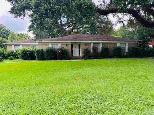 21 Talladega Trl, Pensacola, FL, 32506-3559 | Card Image