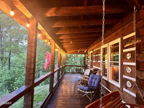 132 Sugar Maple Way, Del Rio, TN, 37727-1404 | Card Image