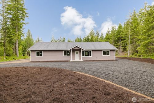 300 E Wild Grape Way, Grapeview, WA, 98546-8927 | Card Image
