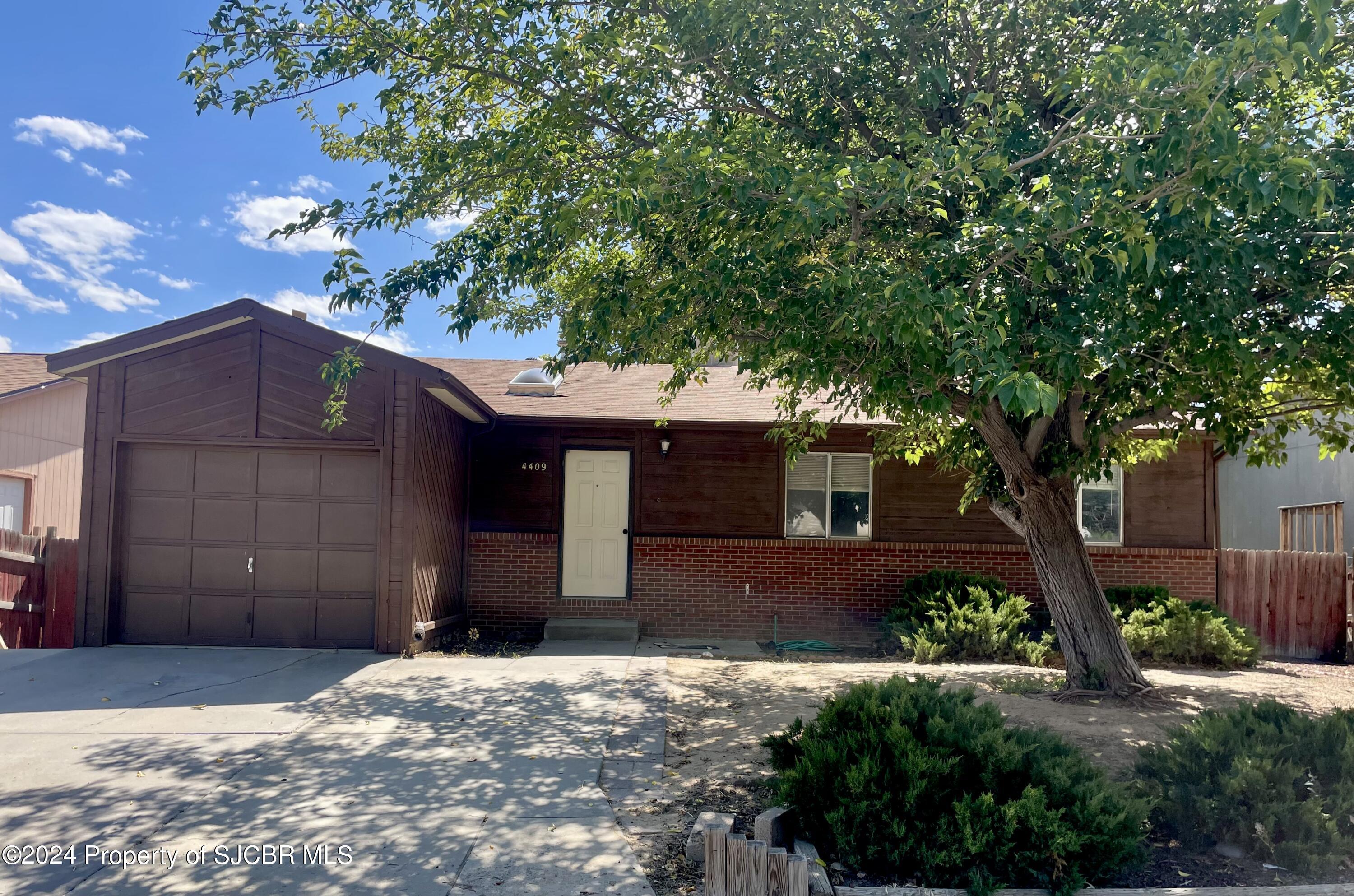Arctic St, Farmington, NM 87402