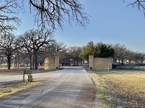 229 W Bluff Ln, Millsap, TX, 76066-3878 | Card Image