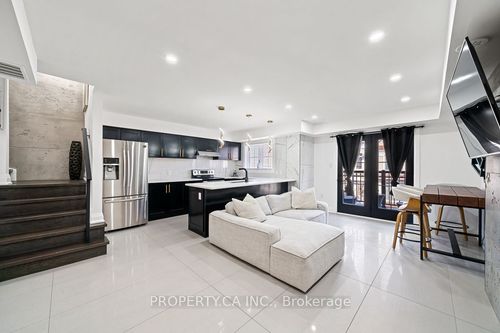 113-2441 Greenwich Dr, Oakville, ON, L6M0S3 | Card Image