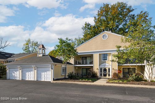 19-814 Washburn Ave, Louisville, KY, 40222-6797 | Card Image