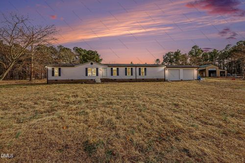 833 Brown Rd, Lillington, NC, 27546-8386 | Card Image