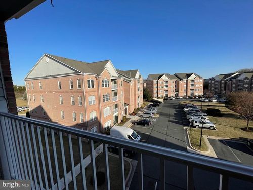 9608r-9608 Amberleigh Ln, PERRY HALL, MD, 21128-9678 | Card Image