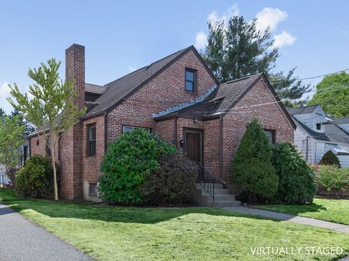 48 Albert St, Waltham, MA, 02453-1449 | Card Image