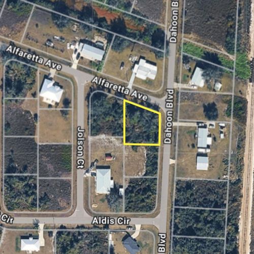 137 Dahoon Blvd, Punta Gorda, FL, 33982-8339 | Card Image