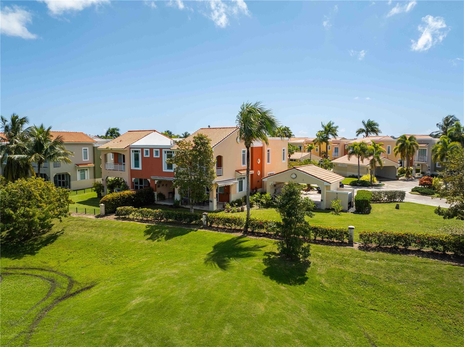 Residential en venta en HUMACAO, 12 FLAMBOYAN GREENS, 2745 m²