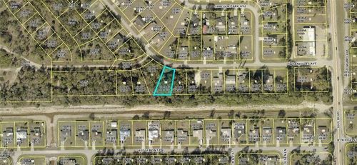 2192 Wyandotte Ave, ALVA, FL, 33920-1020 | Card Image