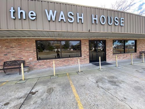 200 Highway 327 E, Silsbee, TX, 77656-5516 | Card Image