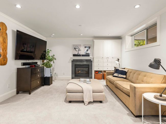 3007 W 33 Rd Ave, House other with 4 bedrooms, 6 bathrooms and 2 parking in Vancouver BC | Image 17