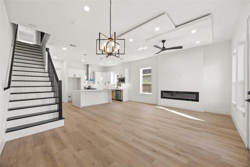 4425 Elmwood St, Houston, TX, 77051-2633 | Card Image