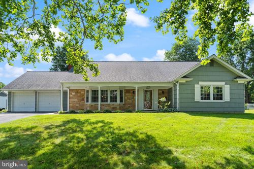 2817 Stonybrook Dr, BOWIE, MD, 20715-2159 | Card Image
