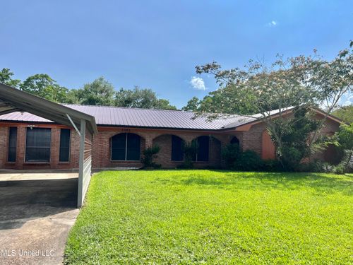 2285 Harkness Ct, Biloxi, MS, 39532-3126 | Card Image