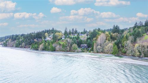 1141 Joyce Rd, Cowichan Bay, BC, V0R1N2 | Card Image